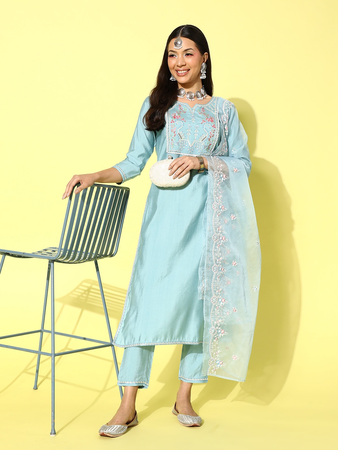 

Sangria Floral Yoke Design Regular Sequinned Kurta with Trousers & Dupatta, Turquoise blue