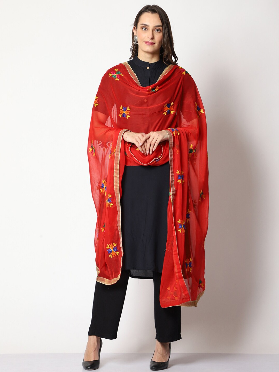 

WEAVERS VILLA Ethnic Motifs Embroidered Dupatta with Phulkari, Red