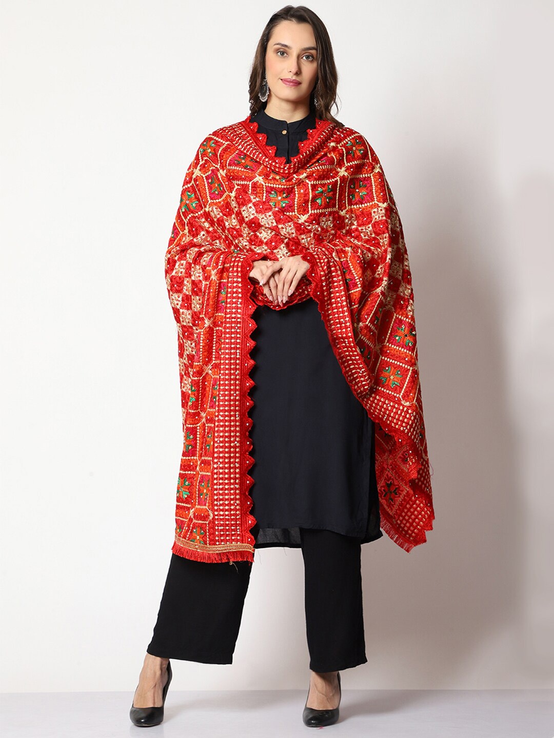 

WEAVERS VILLA Ethnic Motifs Embroidered Art Silk Dupatta with Phulkari, Red