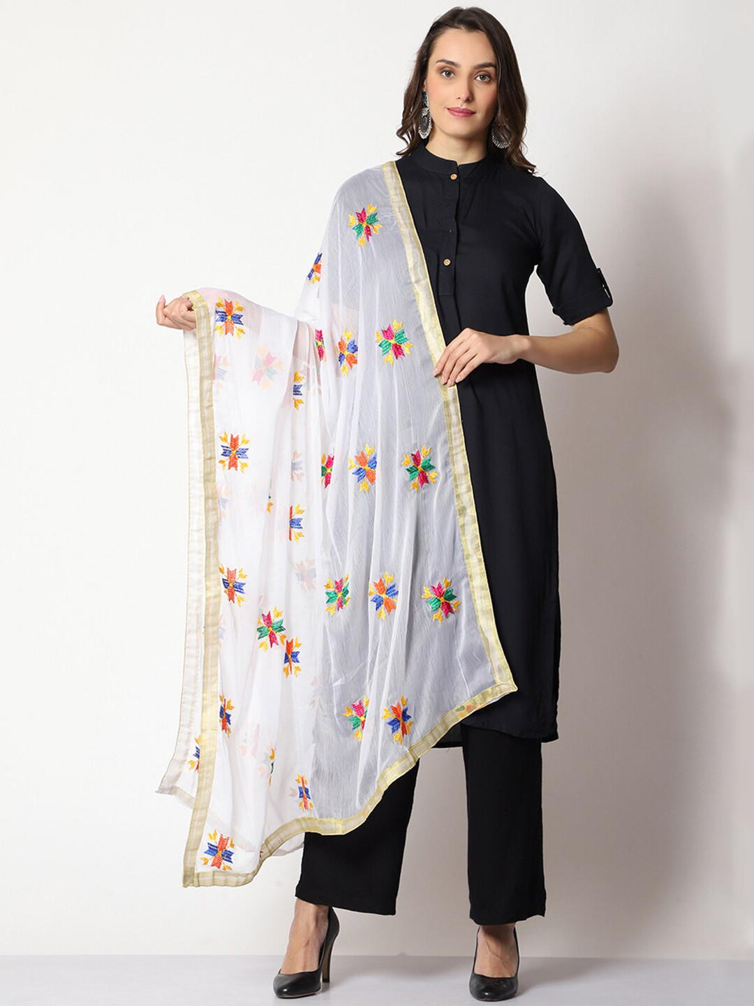 

WEAVERS VILLA Ethnic Motifs Embroidered Dupatta with Phulkari, White