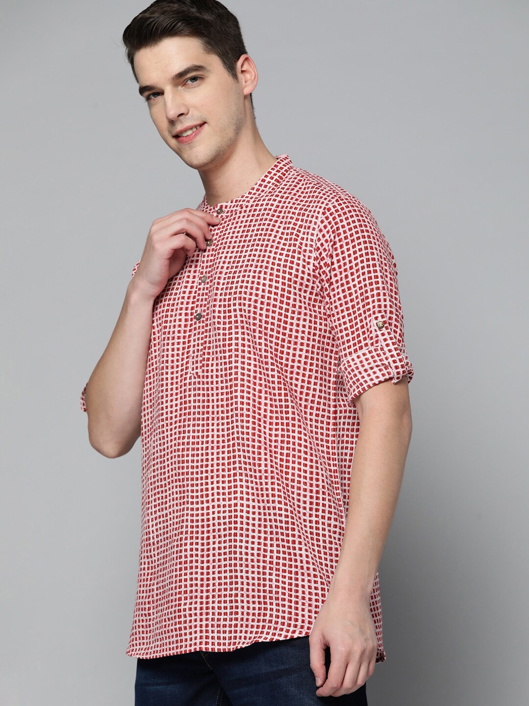 

MALHAAR Checked Band Collar Chanderi Silk Kurta, Red