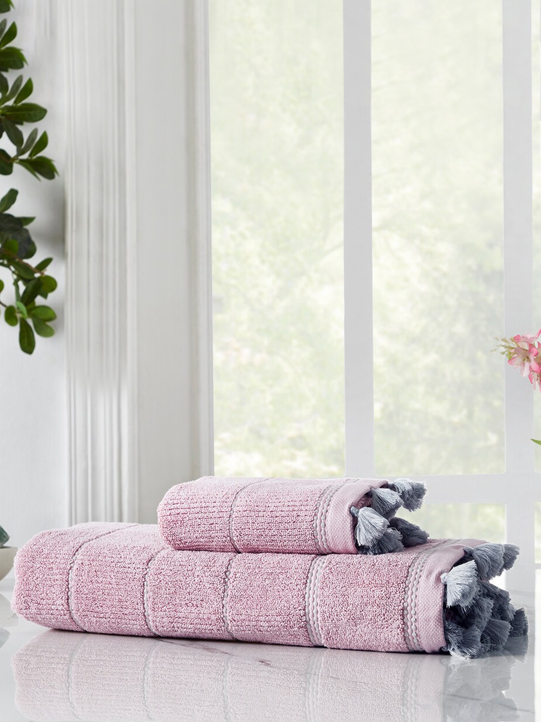

HOUMN Nora Zephyr Pink 2 Pcs Striped 600 GSM Terry Cotton Tasselled Hand Towels