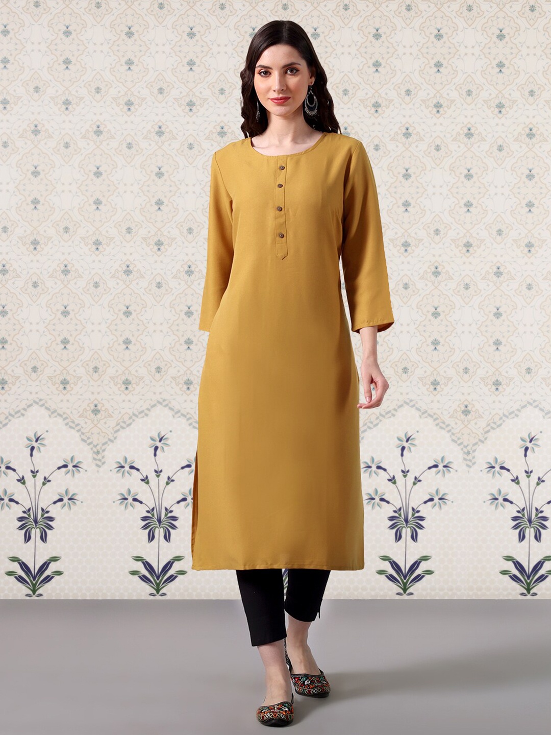 

Ode by House of Pataudi Solid Round Neck Straight Kurta, Mustard