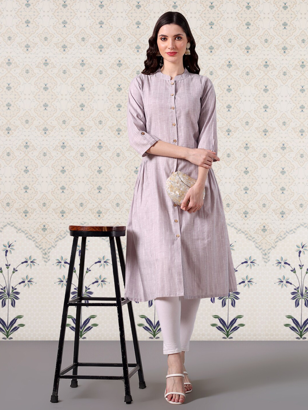 

Ode by House of Pataudi Striped Mandarin Collar Pleated A-Line Kurta, Mauve