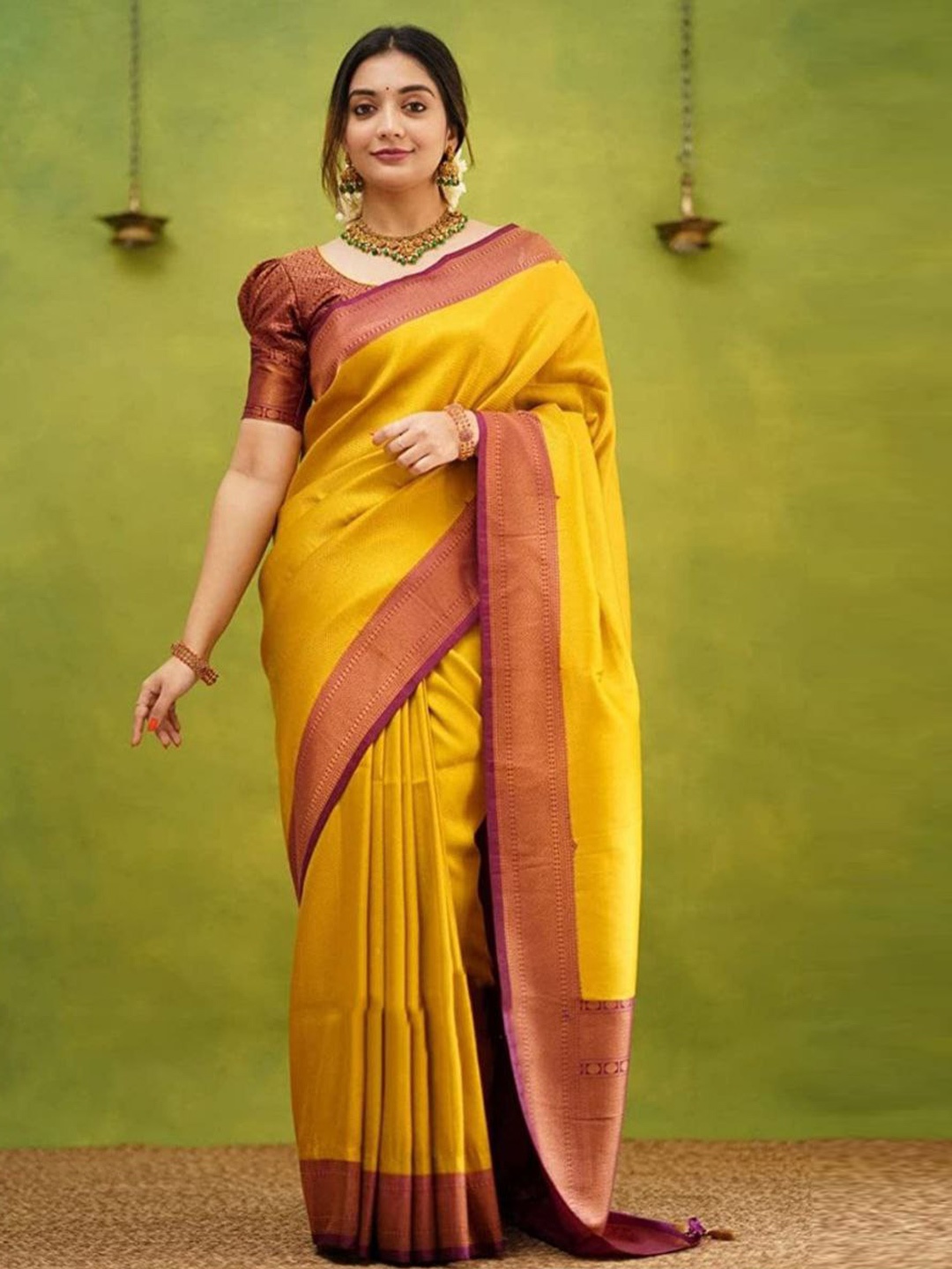 

TEREZA Ethnic Motif Woven Design Zari Kanjeevaram Saree, Yellow