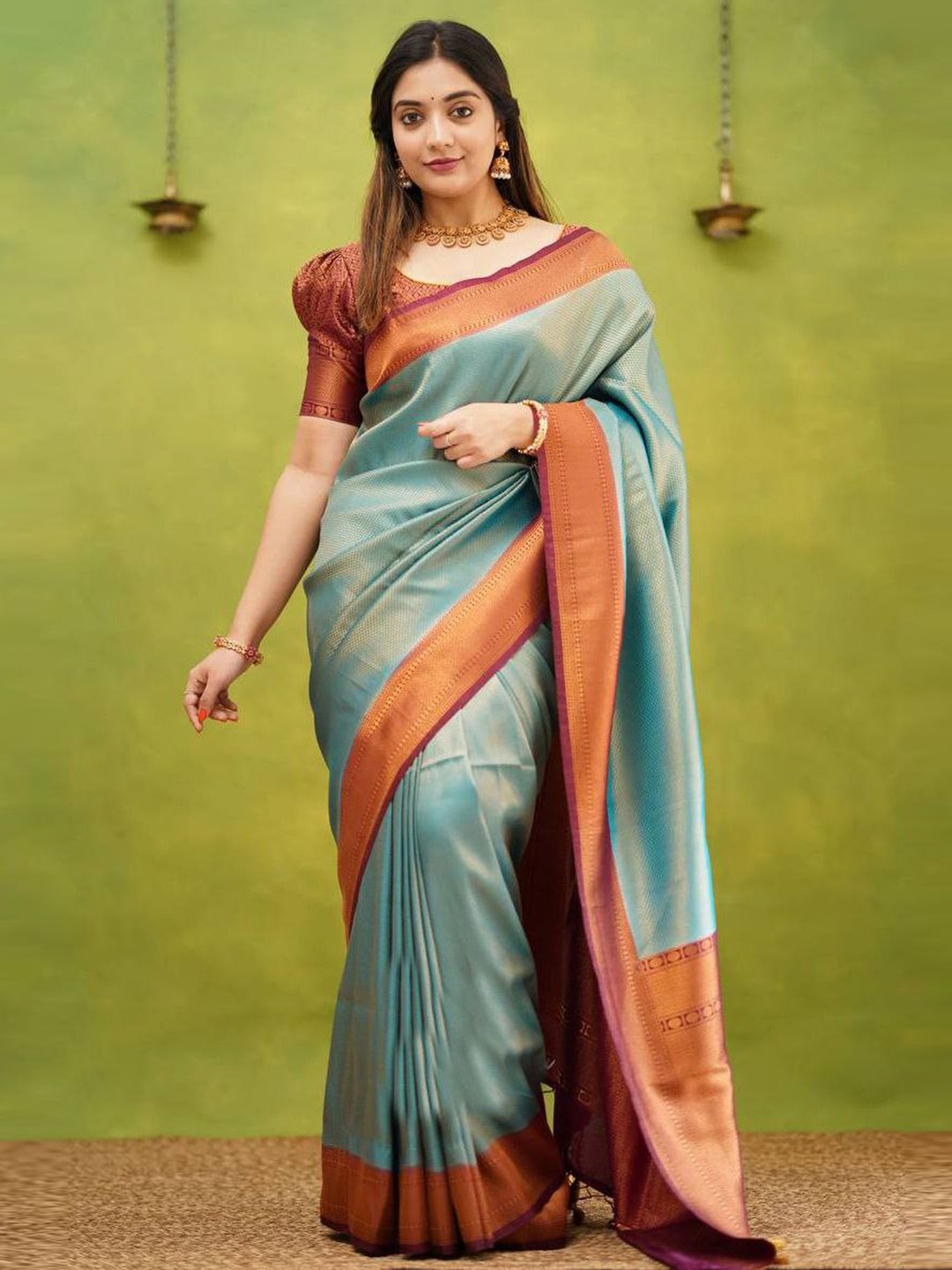 

TEREZA Ethnic Motif Woven Design Zari Kanjeevaram Saree, Blue