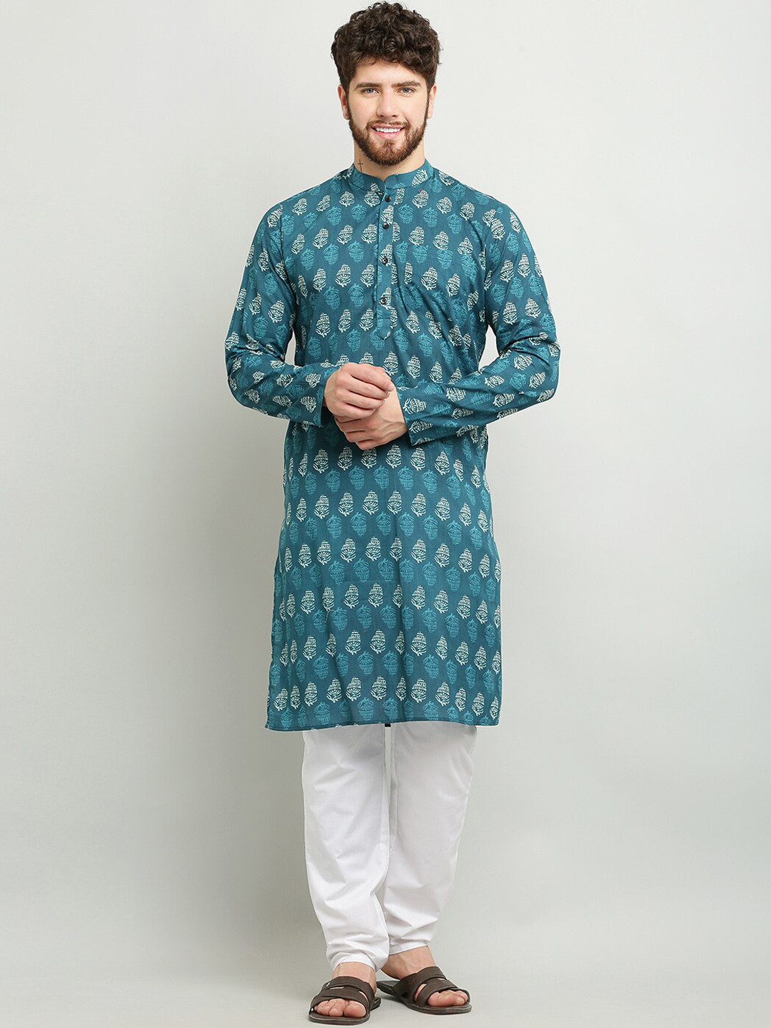 

Waahiba Ethnic Motifs Printed Mandarin Collar Pure Cotton Kurta, Teal