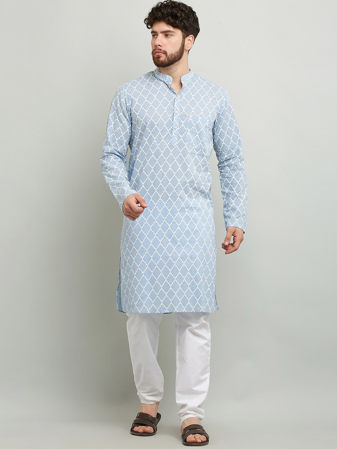 

Waahiba Geometric Printed Mandarin Collar Pure Cotton Kurta, Blue