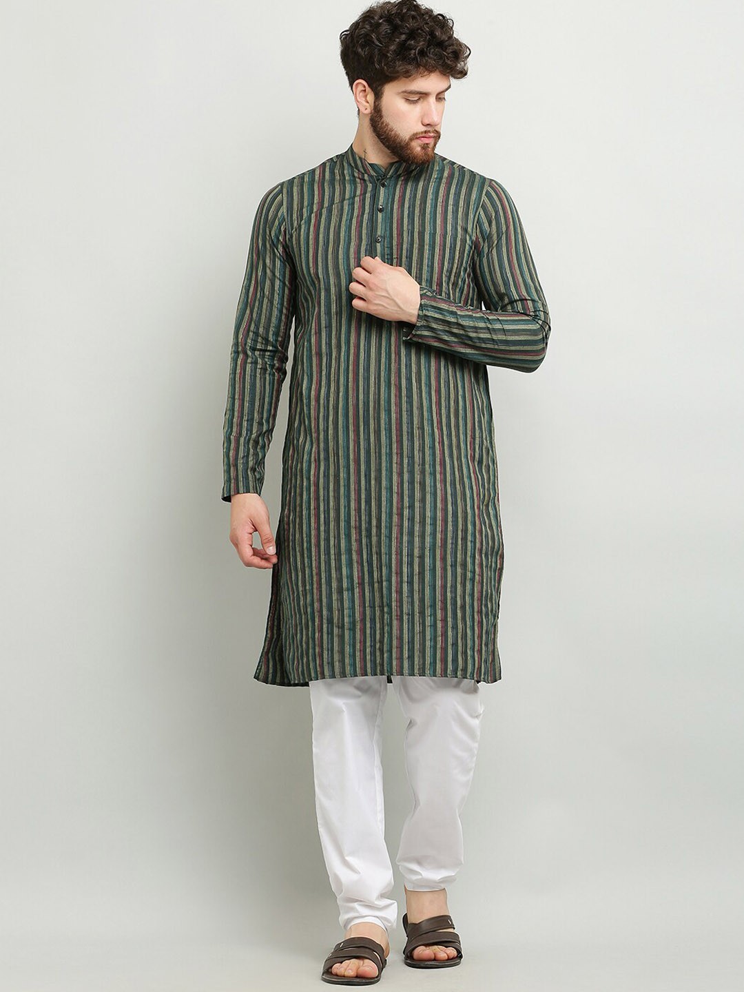

Waahiba Striped Mandarin Collar Pure Cotton Kurta, Green