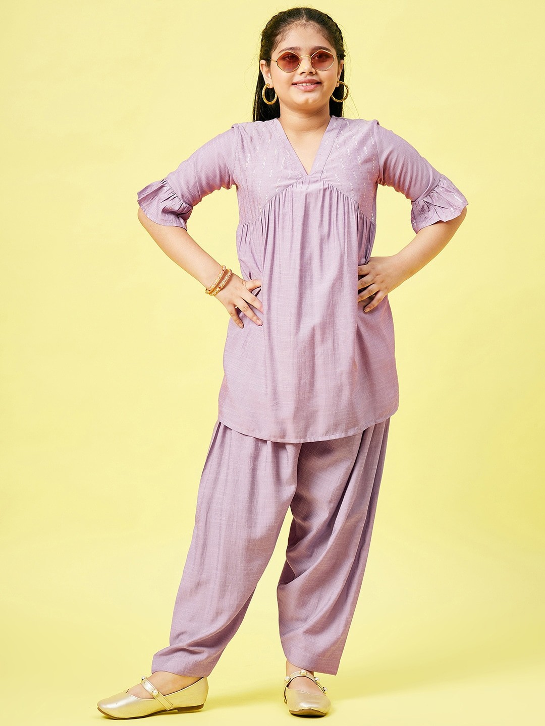 

Stylo Bug Girls Geometric Embroidered Regular Pure Cotton Kurti With Salwar, Purple
