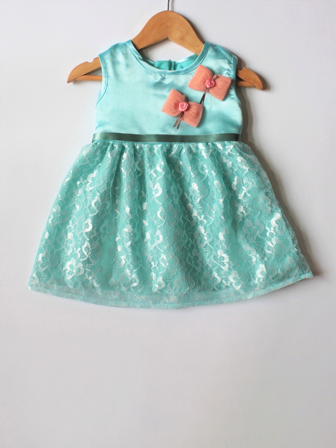 

MANY FROCKS & Girls Floral Self Design Satin Sleeveless Fit & Flare Dress, Blue