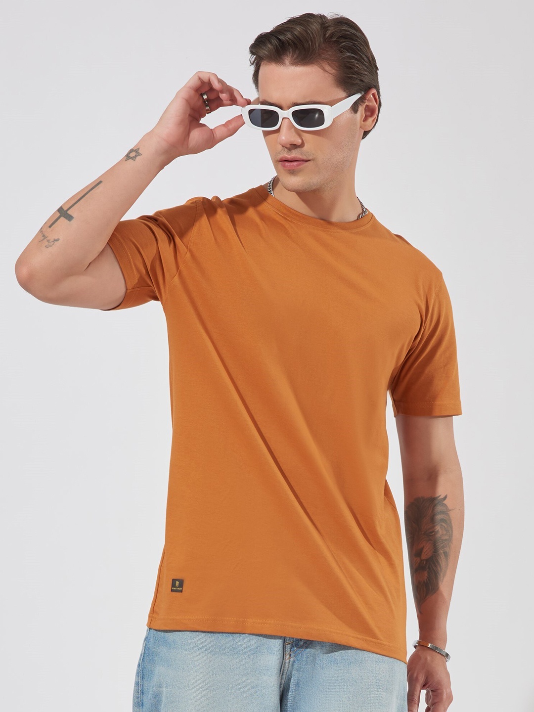 

Maniac Men Round Neck Pure Cotton Slim Fit T-shirt, Mustard