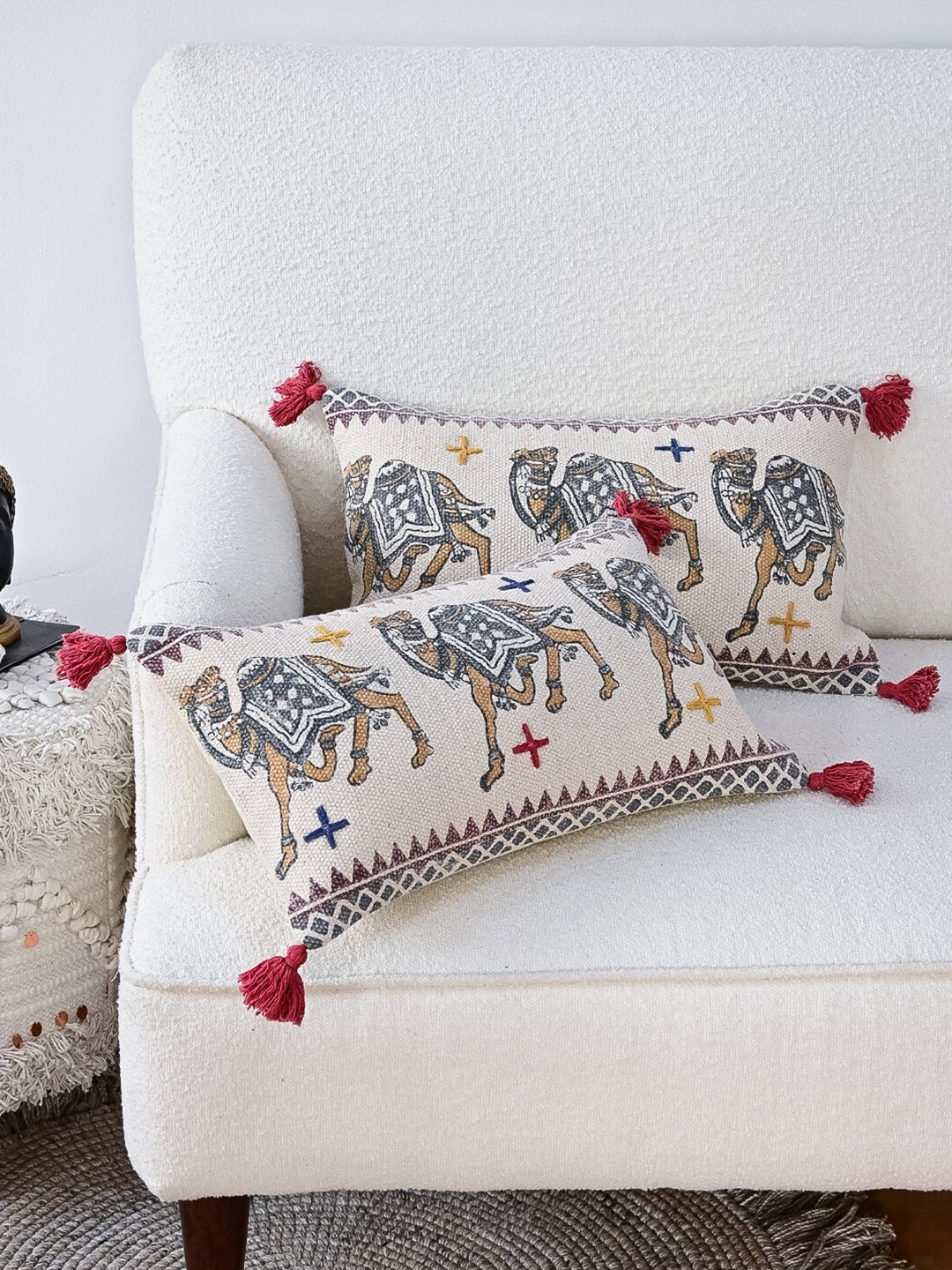 

Art Avenue Cream-Coloured & Grey Ethnic Motifs Rectangle Cotton Cushion Cover