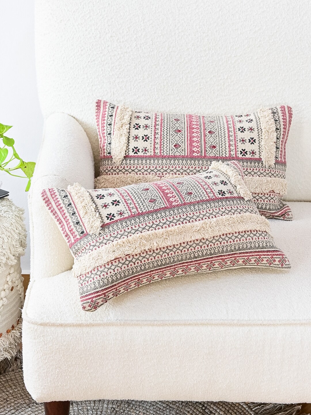 

Art Avenue Cream-Coloured & Blue Ethnic Motifs Rectangle Cotton Cushion Cover