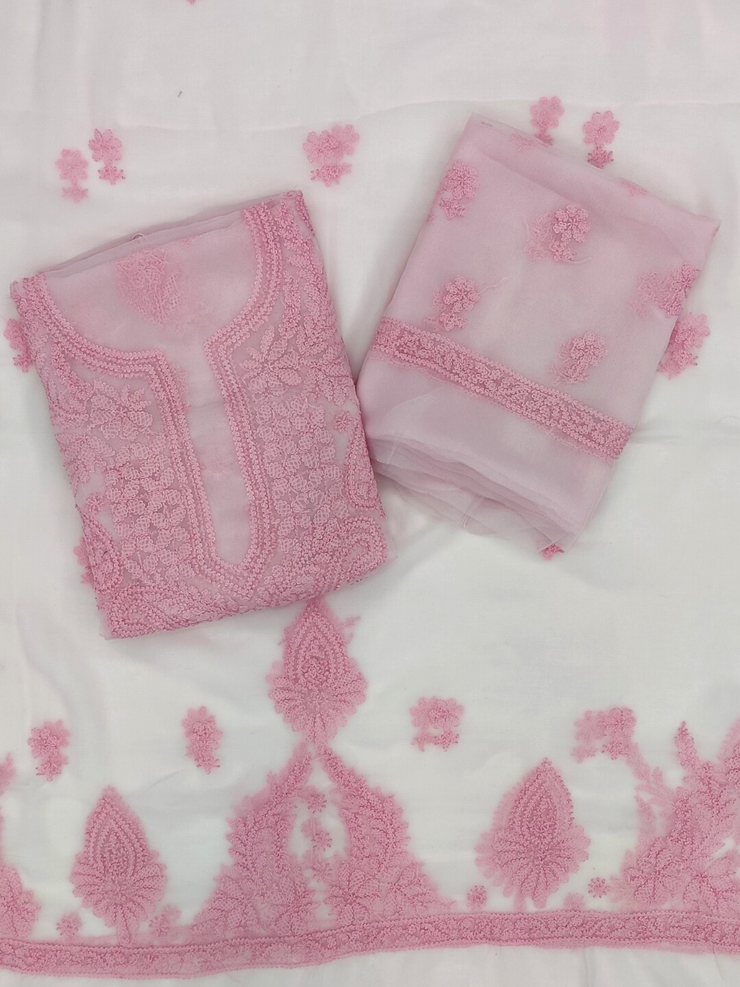 

PARAMOUNT CHIKAN Floral Embroidered Chikankari Unstitched Dress Material, Pink