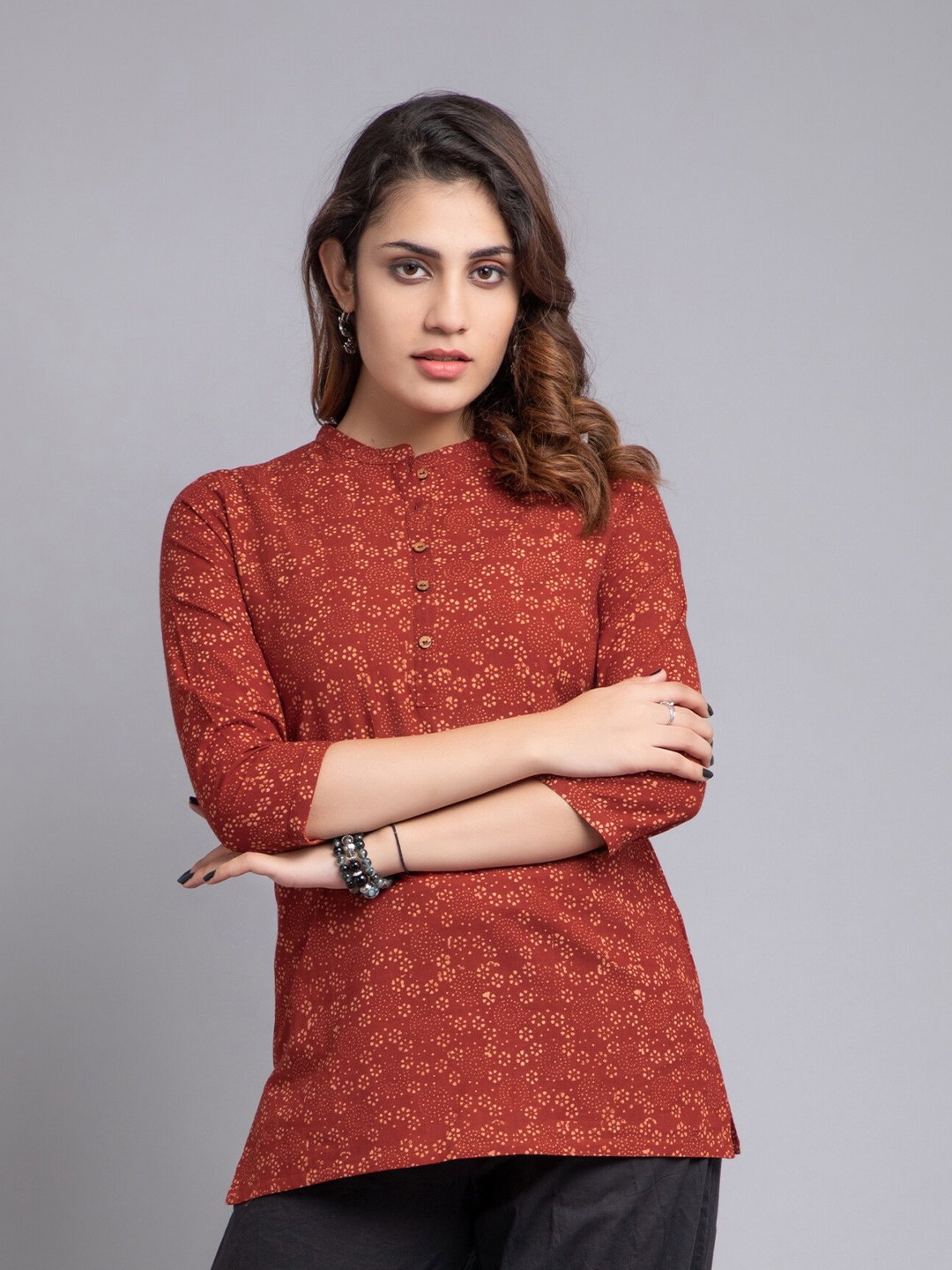 

SUTI Floral Print Mandarin Collar Cotton Top, Red
