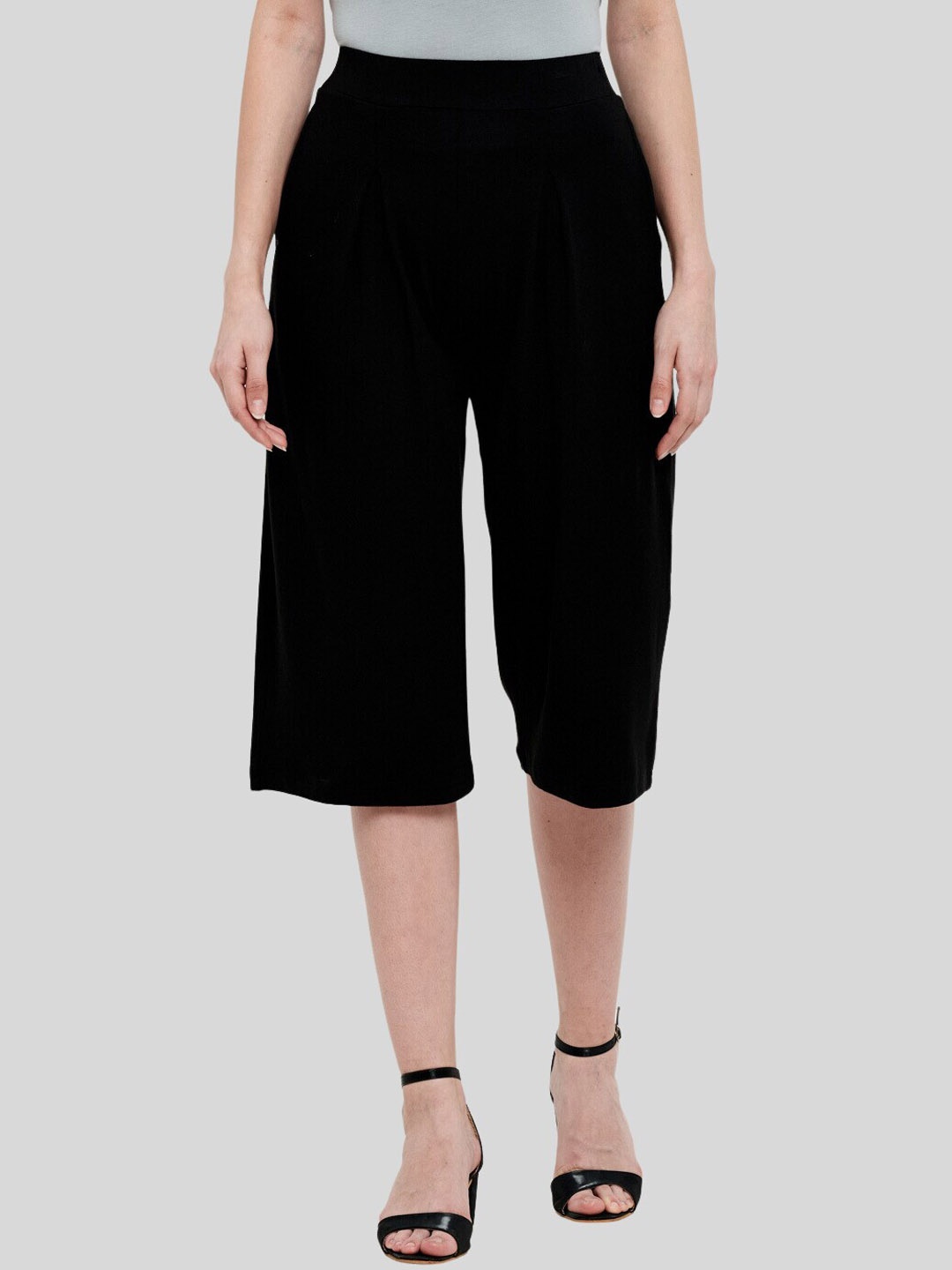 

UNMADE Women Pleated Culottes Trousers, Black