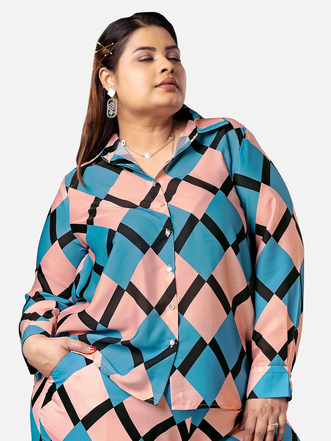 

NEOFAA Plus Size Opaque Geometric Printed Casual Shirt, Peach