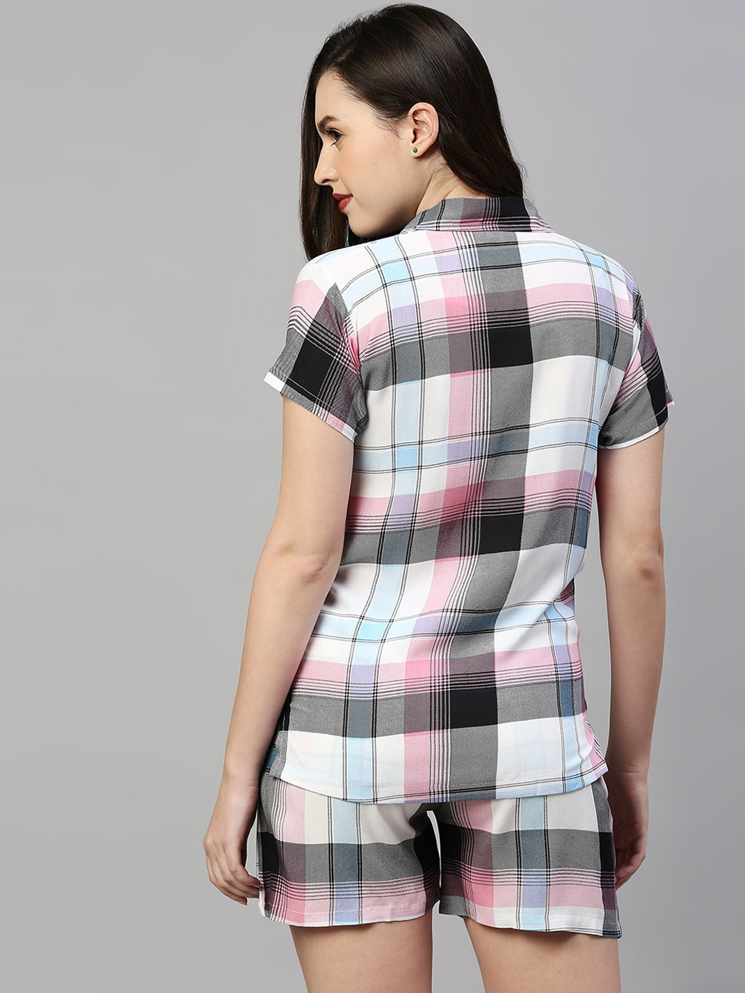 

Pretty Awesome Checks Night Suit, Pink