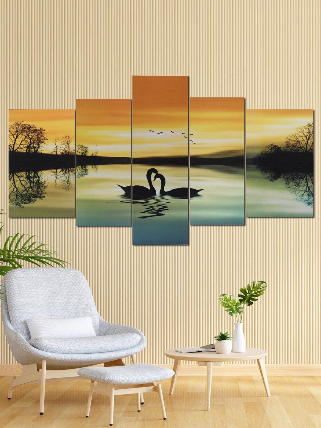 

Perpetual Orange & Green 5 Pieces Duck Paintings