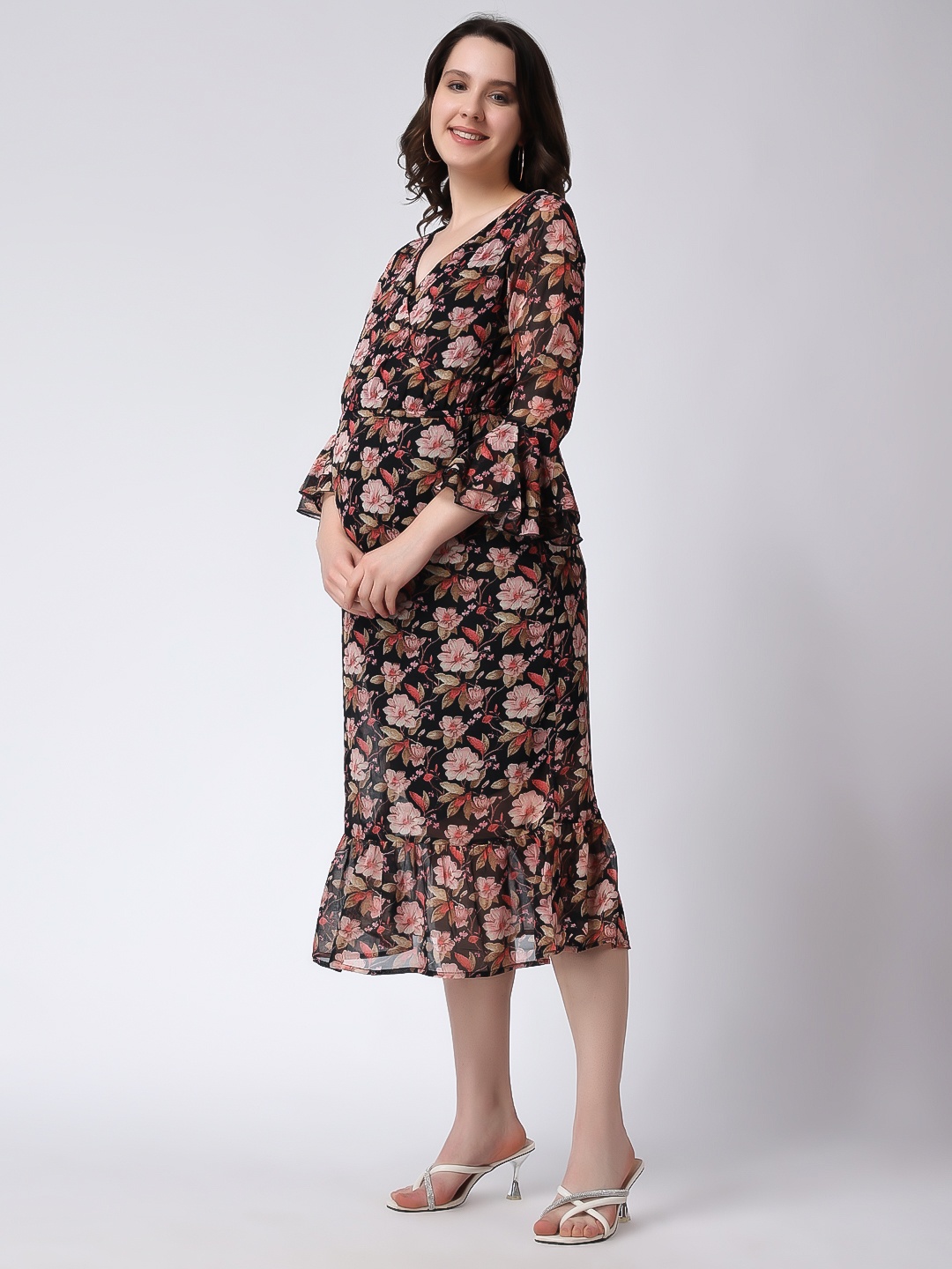 

COLOR STUDIO Black & Red Floral Print Bell Sleeve Maternity Drop-Waist Midi Dress