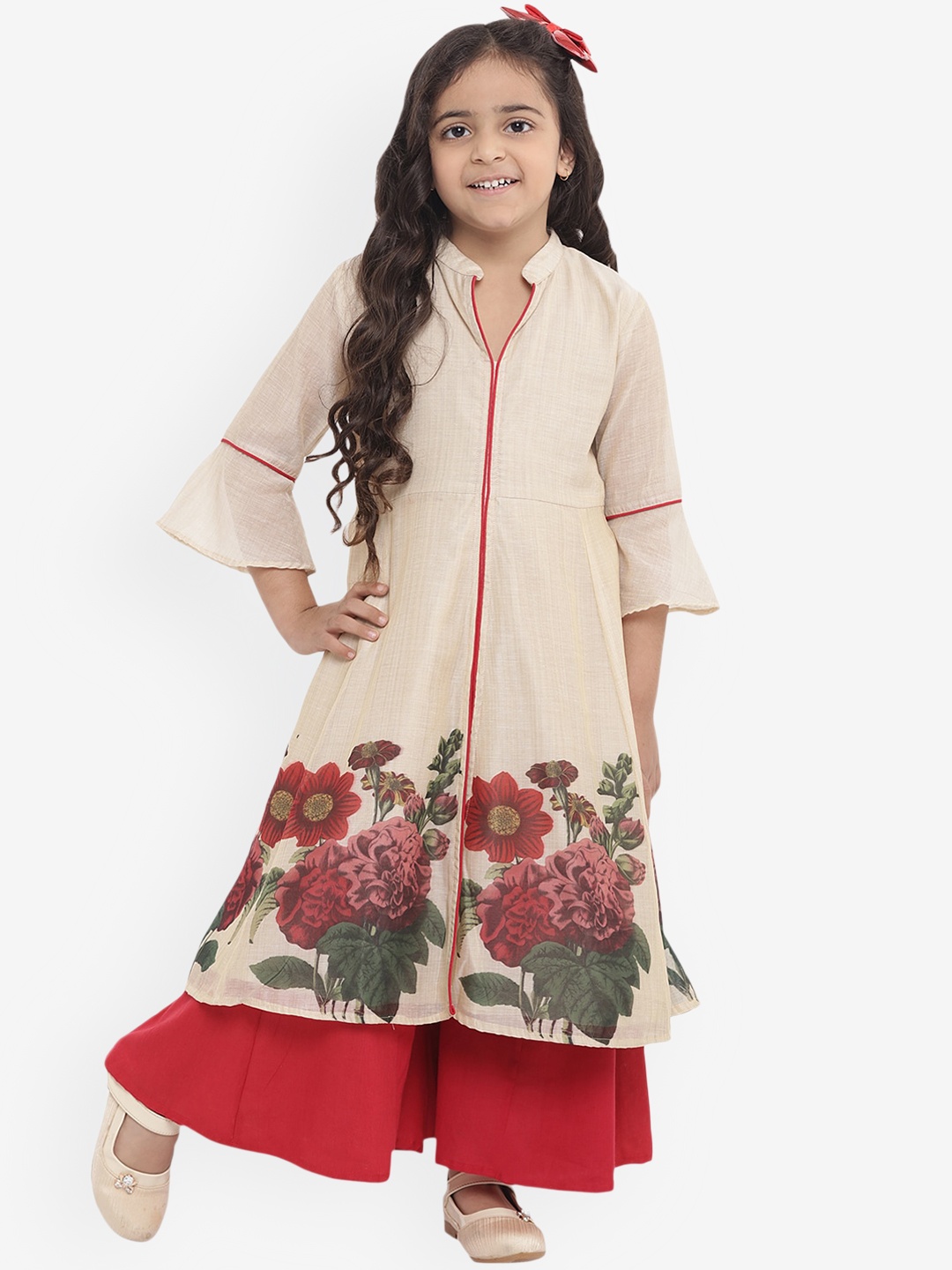 

Bitiya by Bhama Girls Floral Printed Mandarin Collar Pure Silk Kurta With Palazzos, Beige