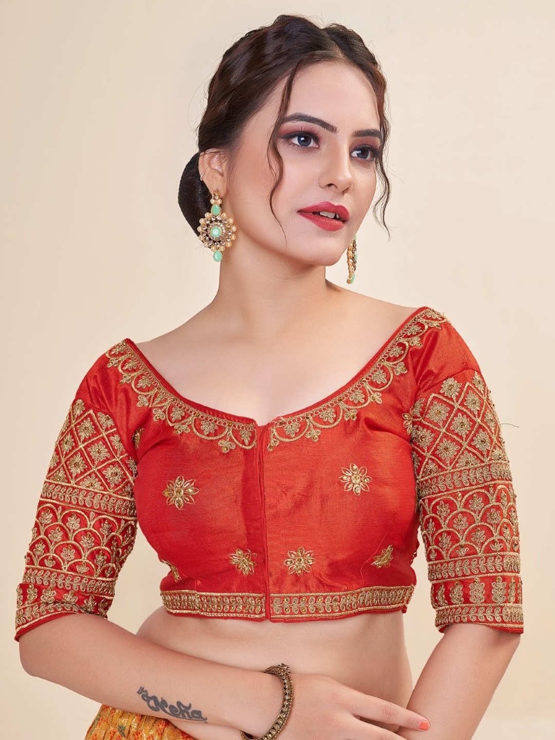 

HIMRISE Red Color Embroidered Round Neck Half Sleeve Phantom Blouse For Saree