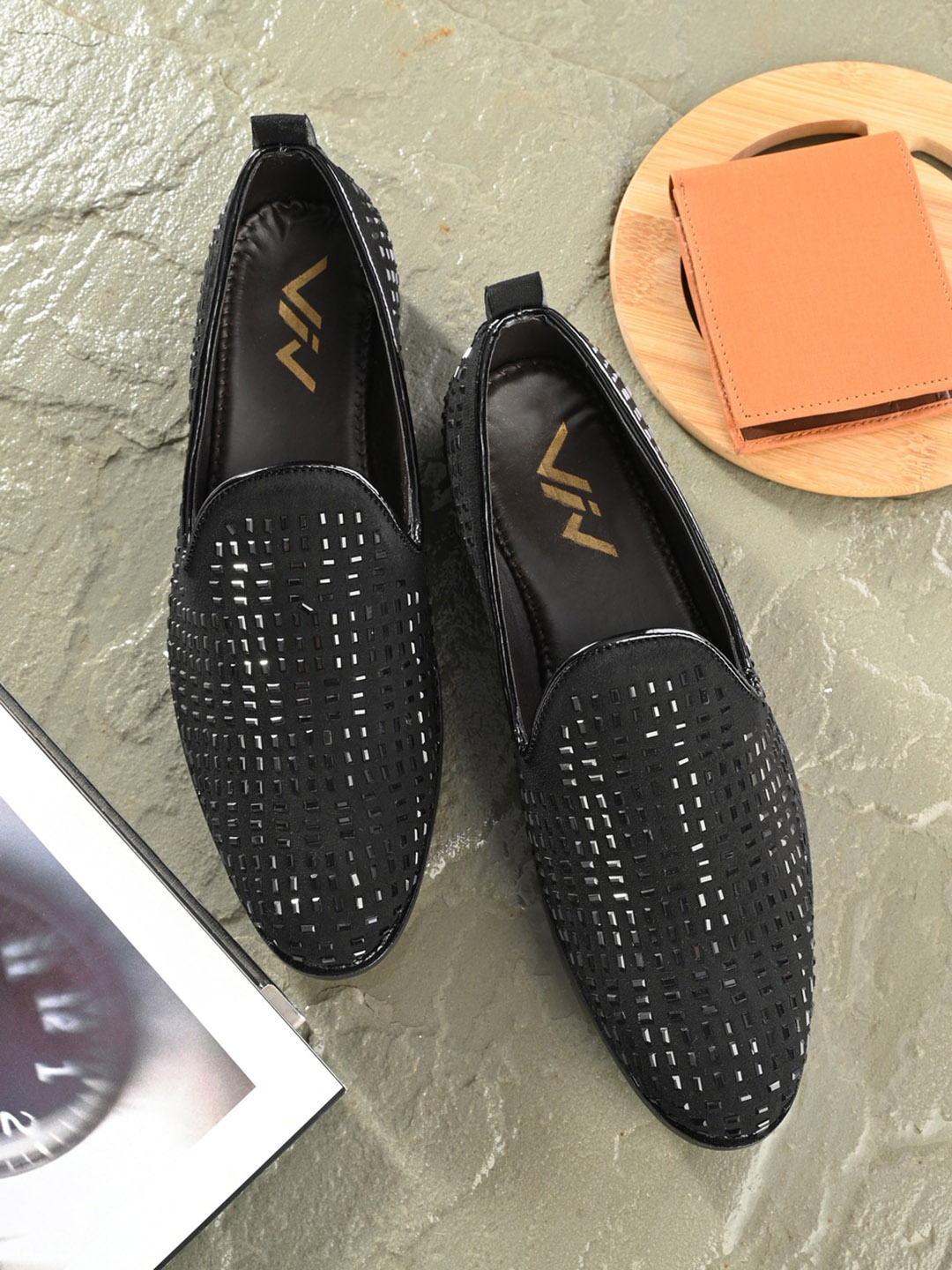 

VIV Men Embellished Suede Loafers, Black