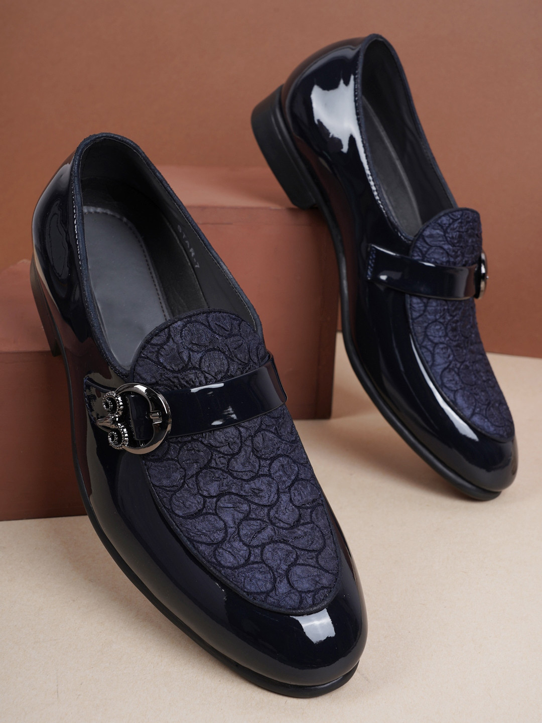

Style Shoes Men Textured Formal Loafers, Navy blue