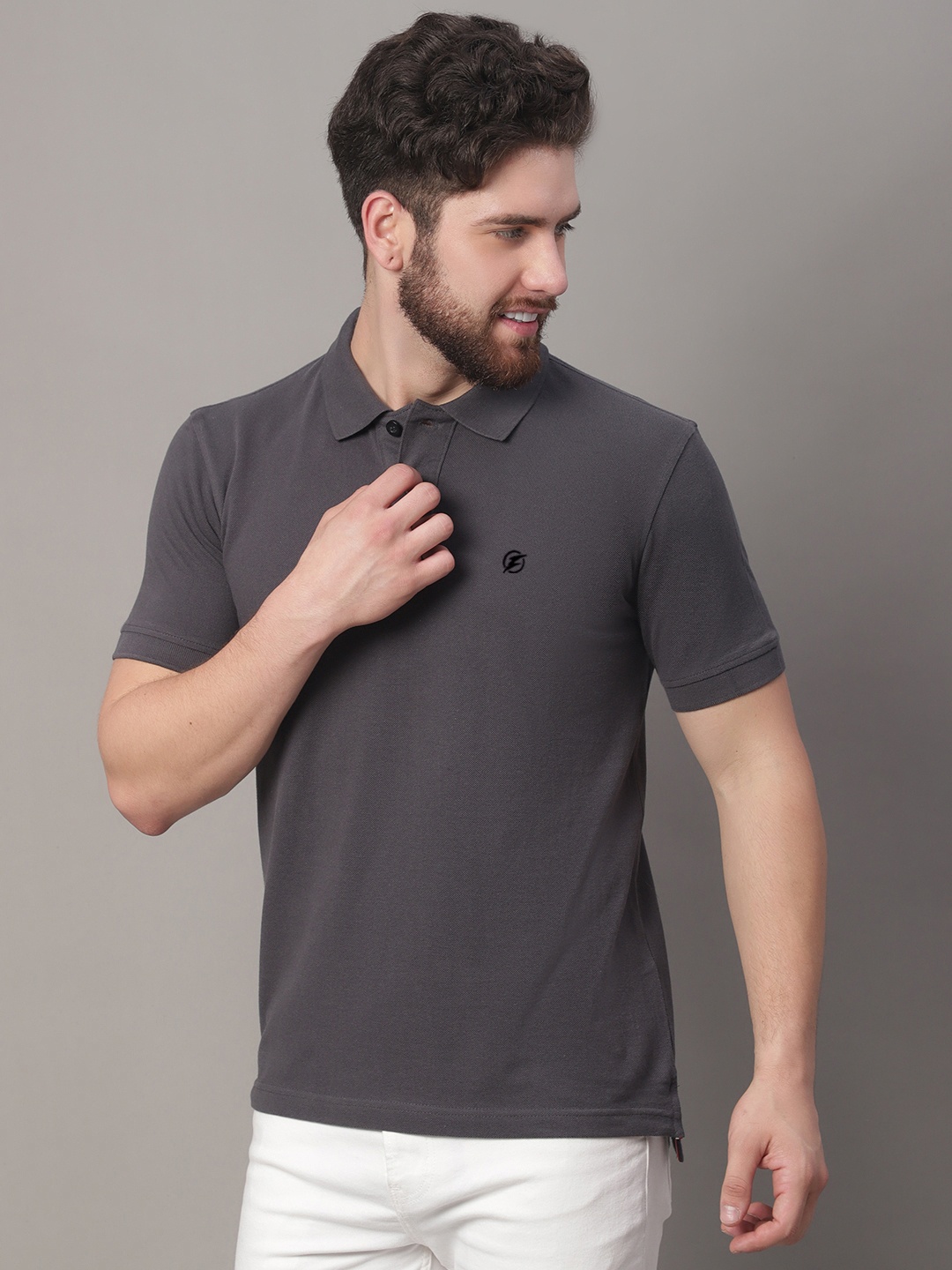 

Friskers Polo Collar Short Sleeves T-shirt, Grey