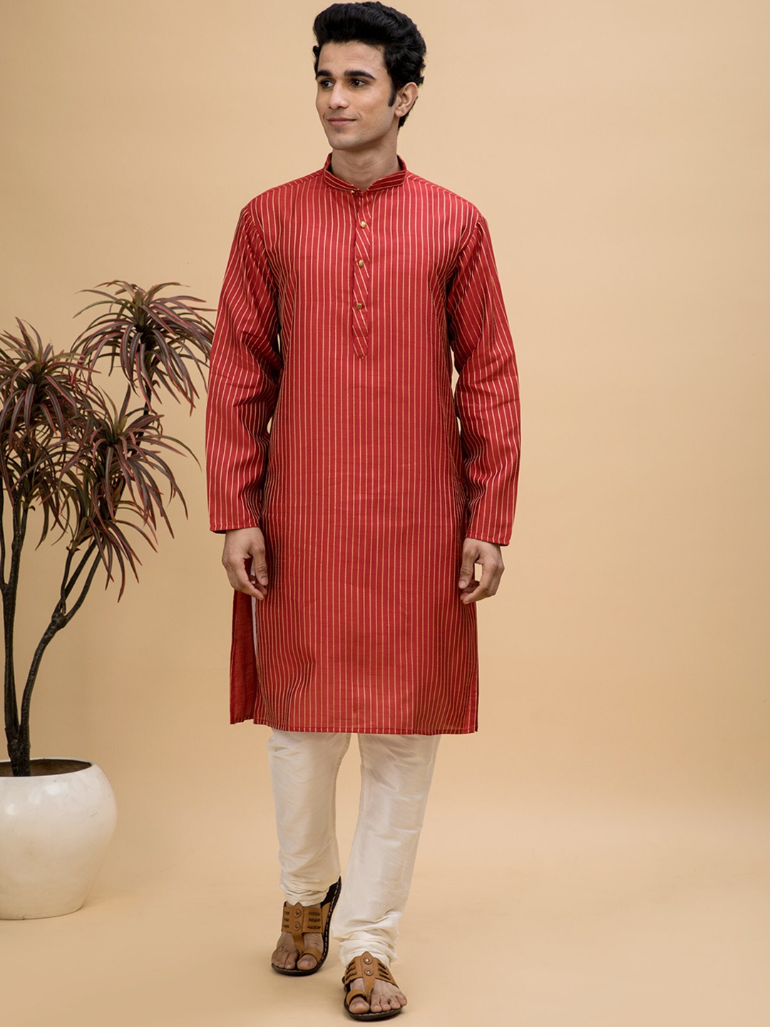 

NEUDIS Striped Regular Kurta with Churidar, Red