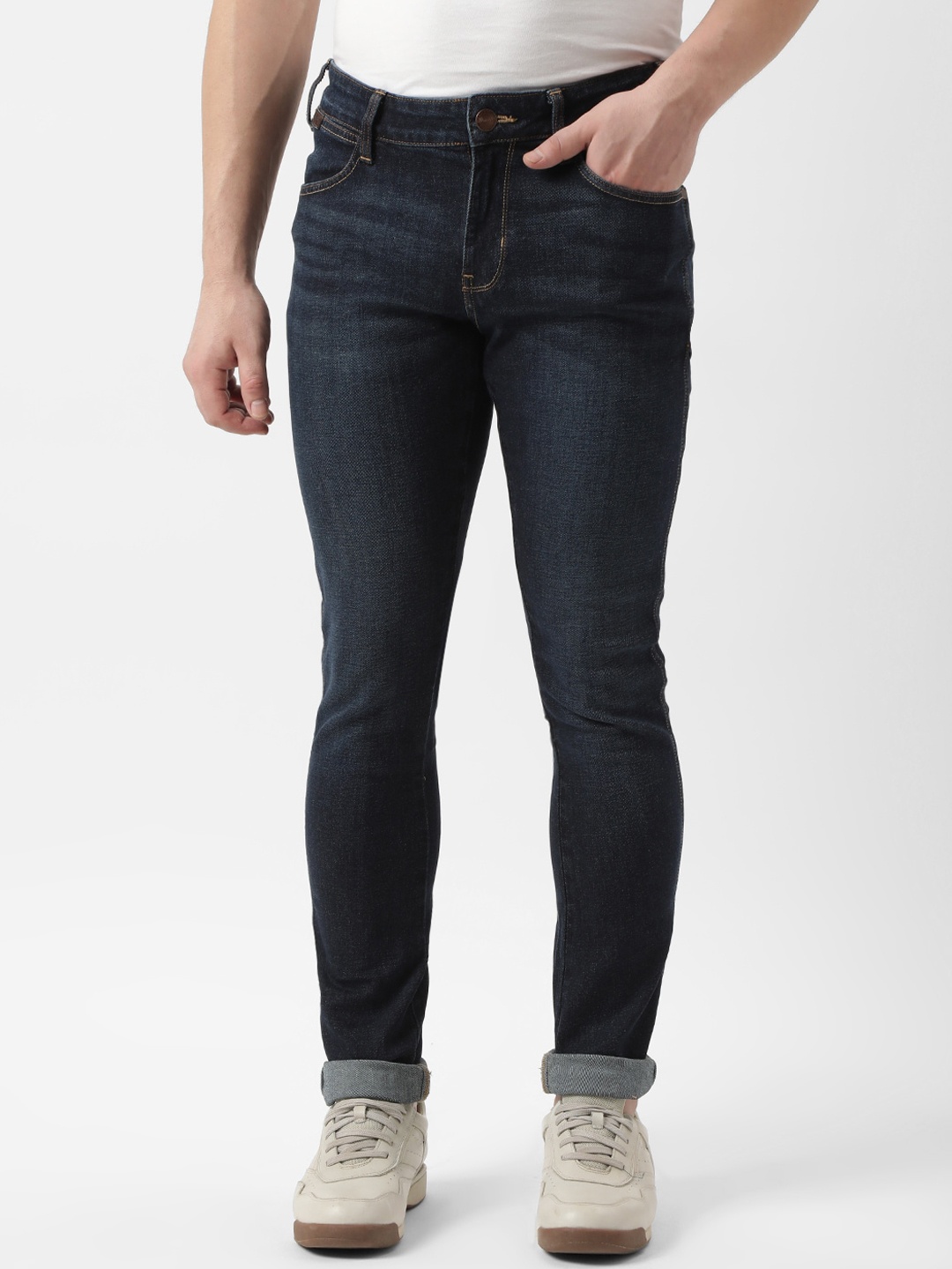 

Wrangler Men Vegas Skinny Fit Low-Rise Light Fade Stretchable Jeans, Blue
