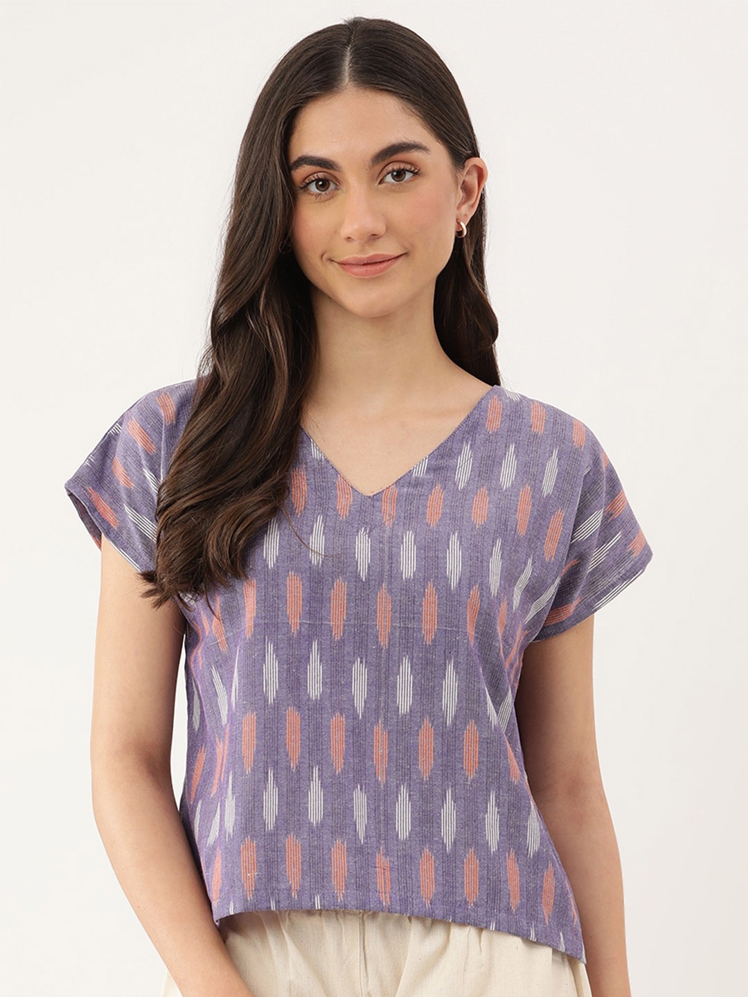

Lokatita Printed Pure Cotton V-Neck Extended Sleeves Top, Purple