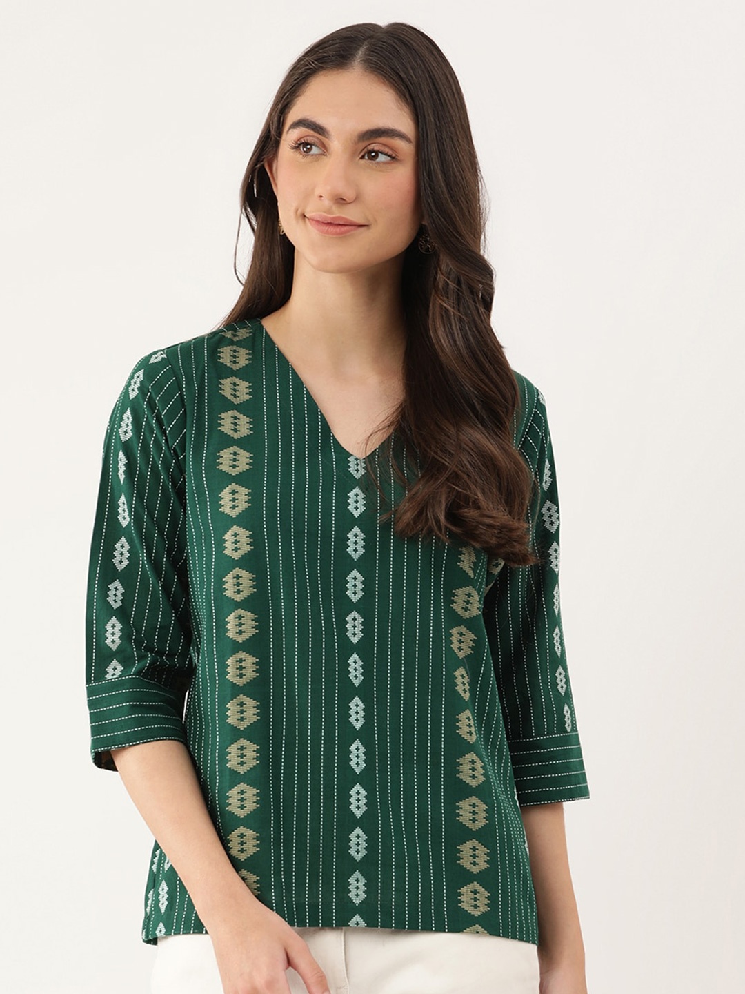 

Lokatita Geometric Printed Pure Cotton V-Neck Top, Green