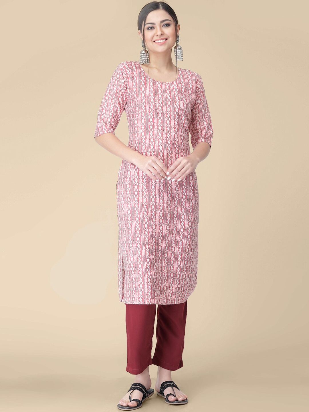 

7Threads Ethnic Motifs Printed Regular Kurta with Trousers, Pink