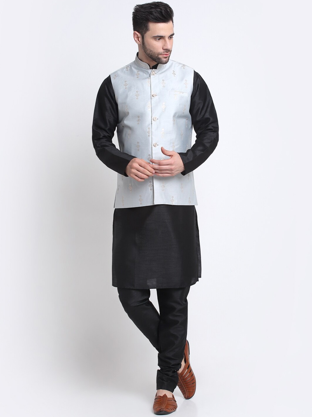 

KRAFT INDIA Mandarin Collar Kurta with Churidar With Self Design Nehru Jacket, Black