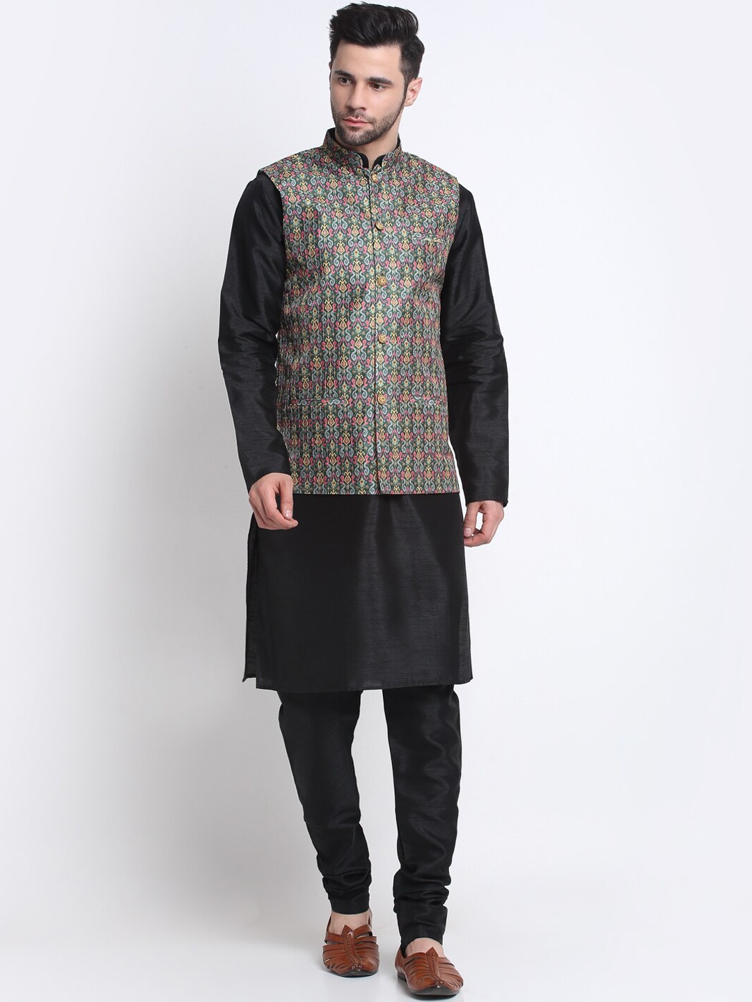 

KRAFT INDIA Mandarin Collar Kurta with Churidar & Nehru Jacket, Black