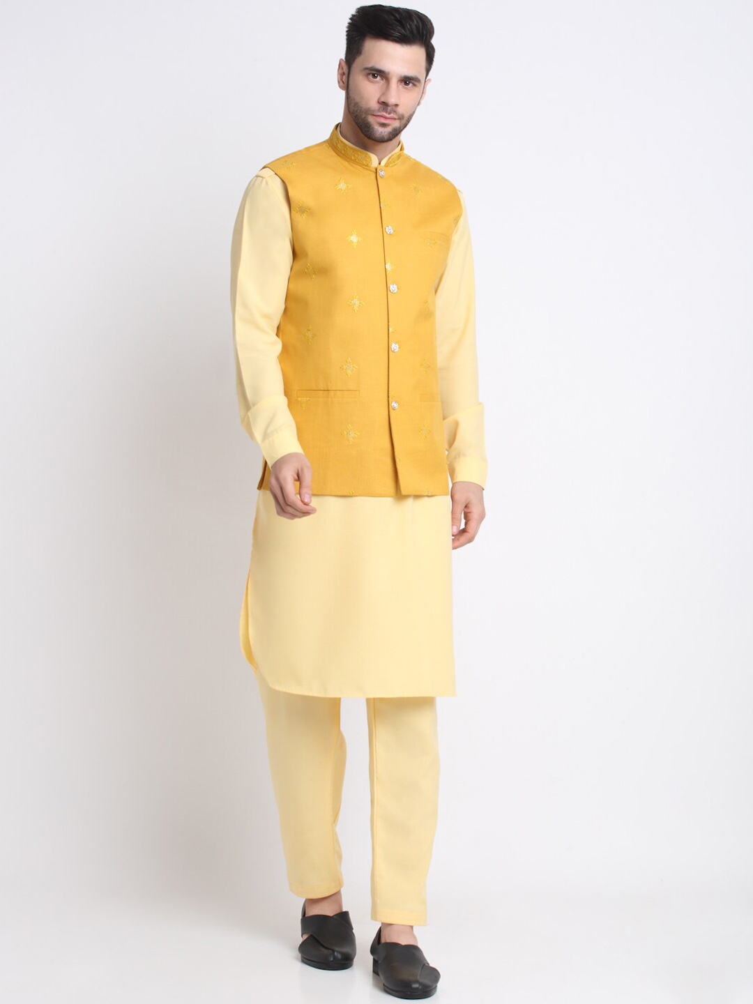 

KRAFT INDIA Mandarin Collar Kurta with Pyjamas & Nehru Jacket, Yellow