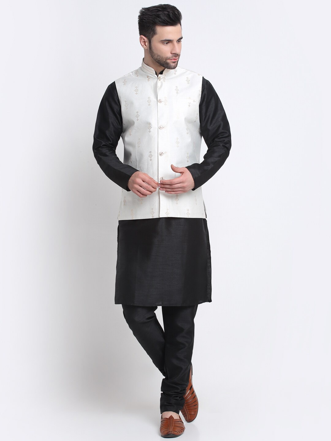 

KRAFT INDIA Mandarin Collar Kurta with Churidar & Nehru Jacket, Black