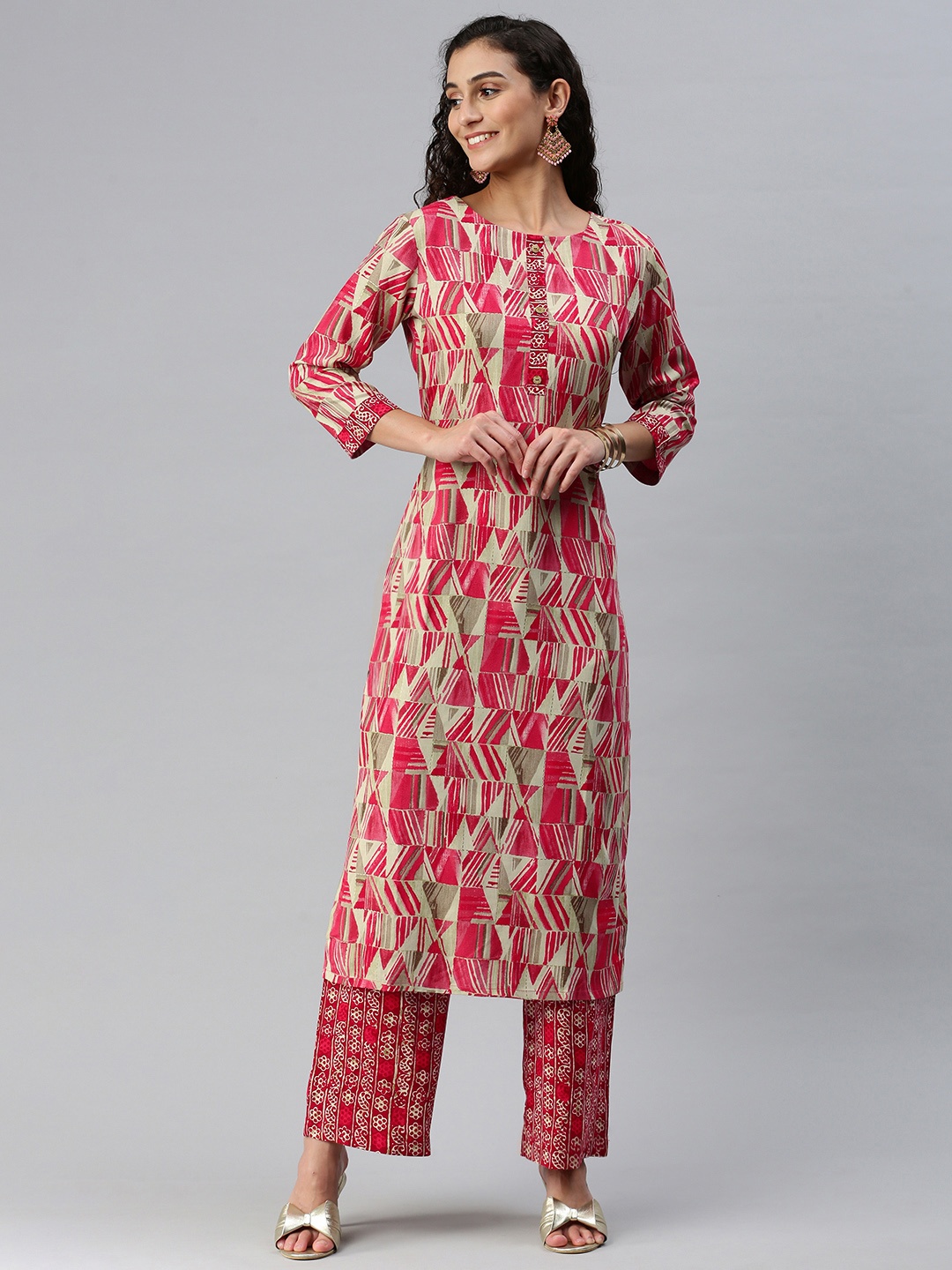 

HRITIKA Women Printed Regular Kurta with Trousers, Red