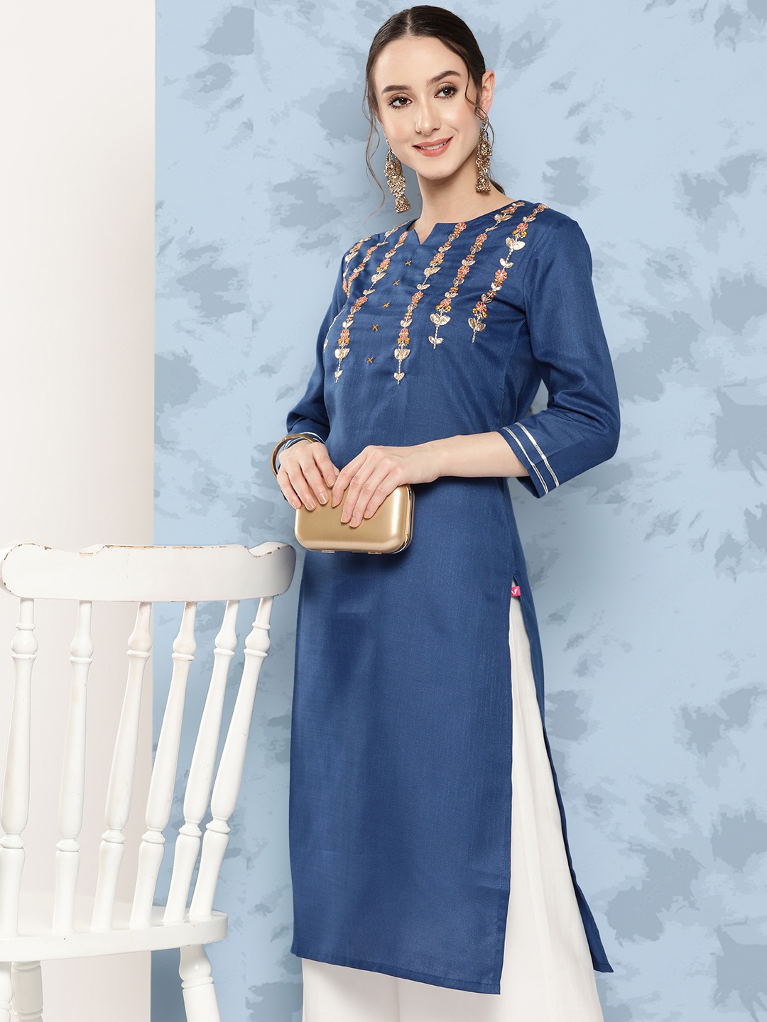 

Varanga Women Floral Embroidered Gotta Patti Indigo Kurta, Blue