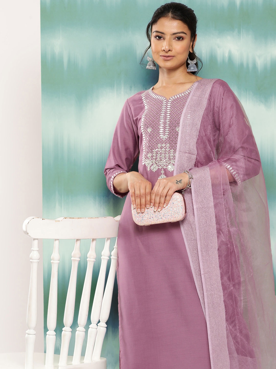 

Varanga Women Ethnic Motifs Embroidered Sequinned Kurta with Trousers & With Dupatta, Mauve