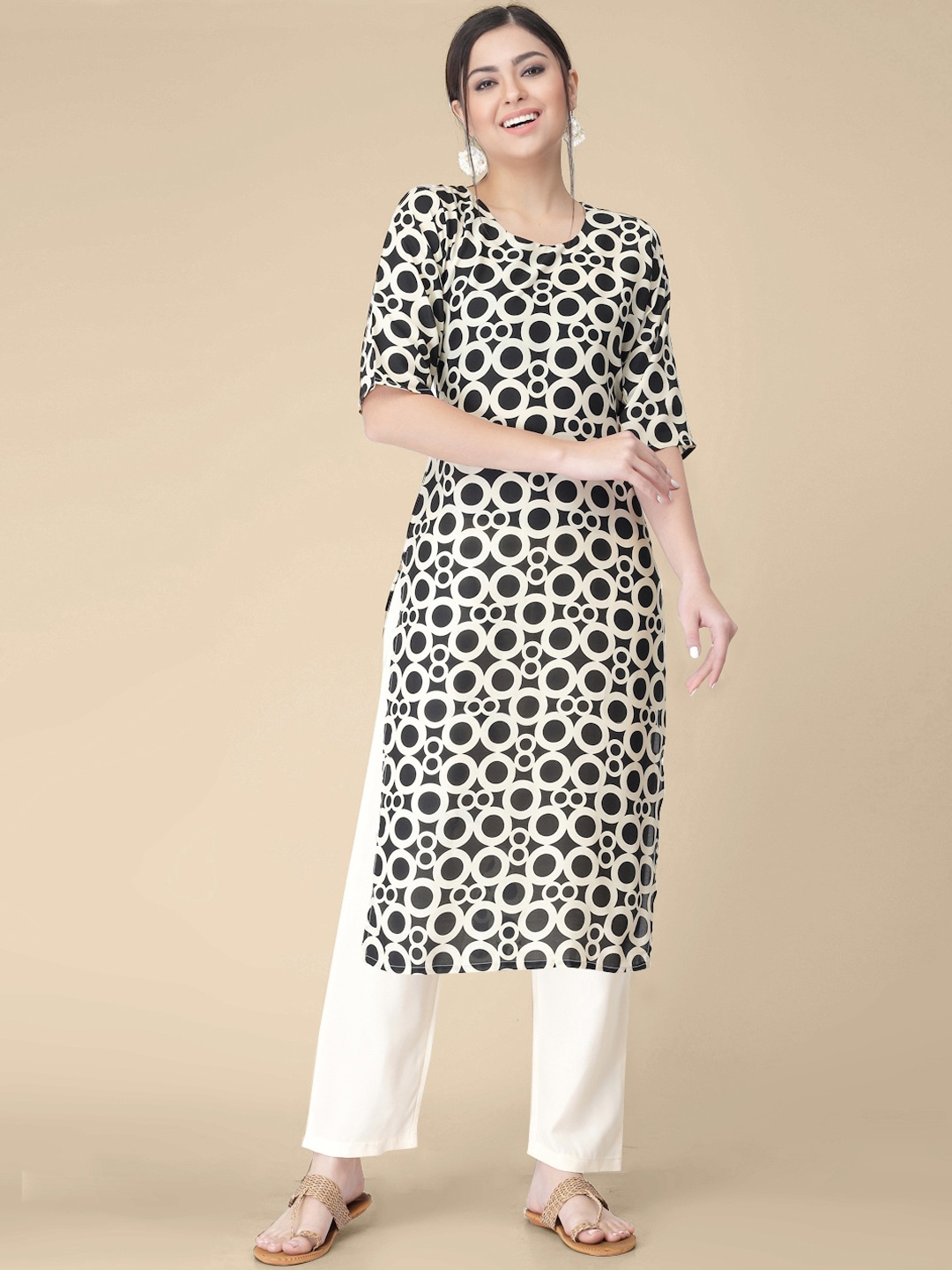 

7Threads Geometric Printed Straight Kurta With Palazzos, Black