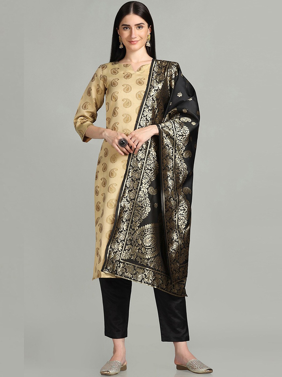

HRITIKA Paisley Woven Design Zari Kurta & Trousers With Dupatta, Beige