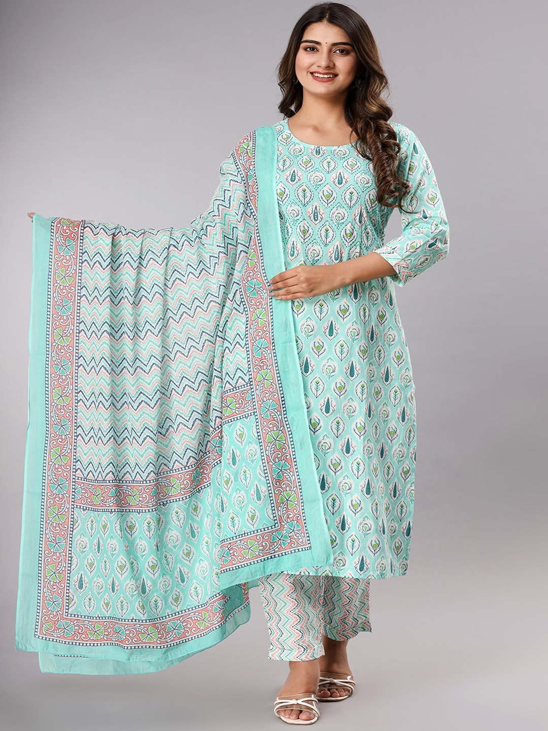 

gvs shoppe Ethnic Motifs Print Sequinned Pure Cotton Kurta & Trousers With Dupatta, Blue