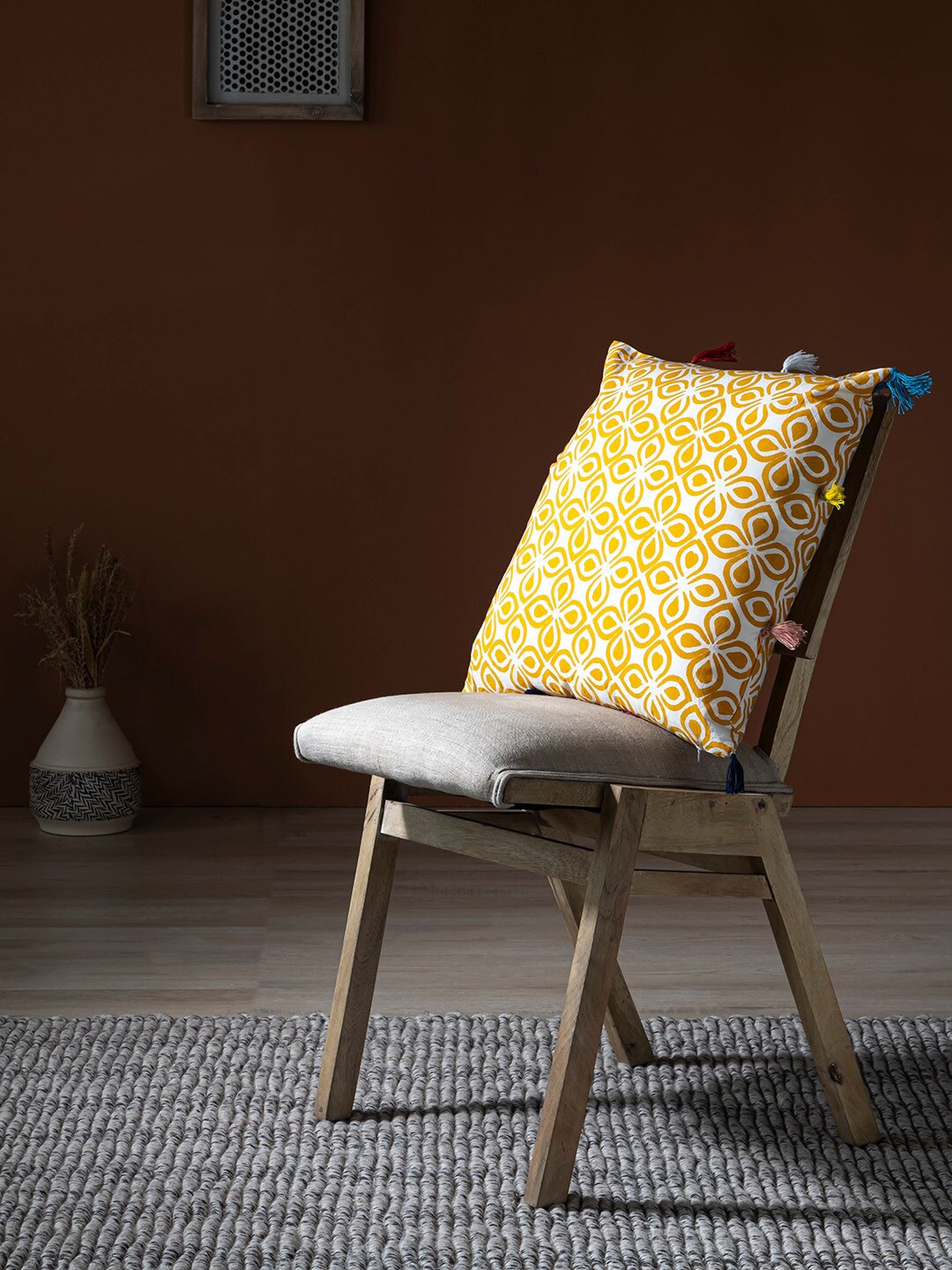 

Contrast Living Yellow & White Floral Square Cotton Cushion Cover