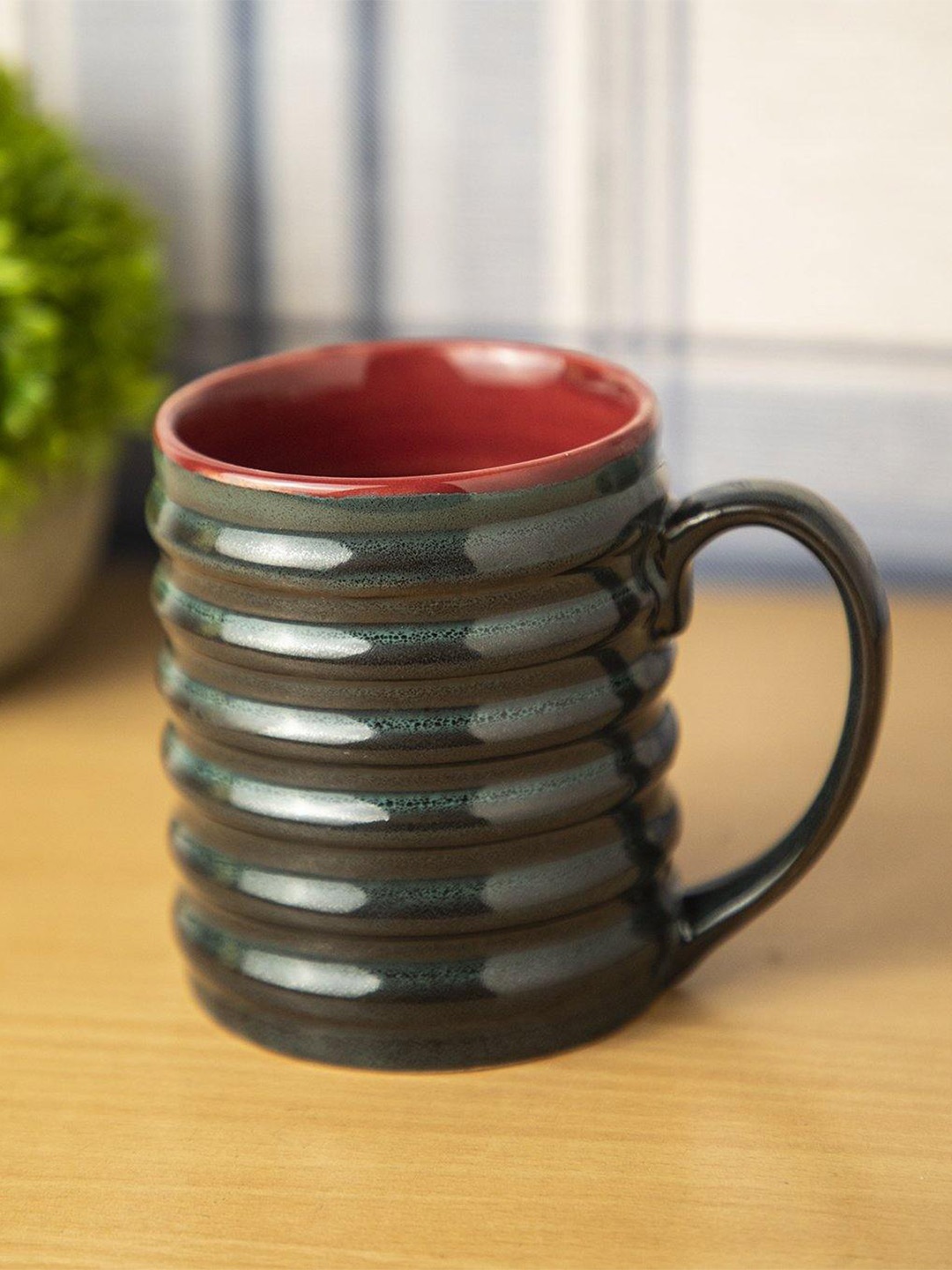 

MARKET99 Studio Pottery Black Textured Ceramic Glossy Mug 280 ml
