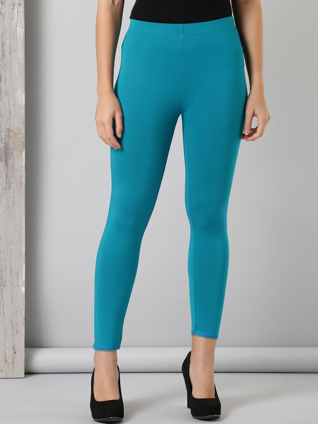 

Lakshita Women Ankle Length Leggings, Turquoise blue