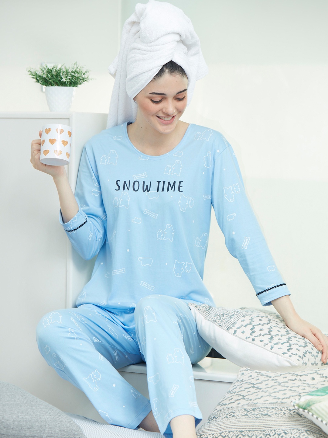 

Zeyo Typography Printed Pure Cotton Night Suit, Blue