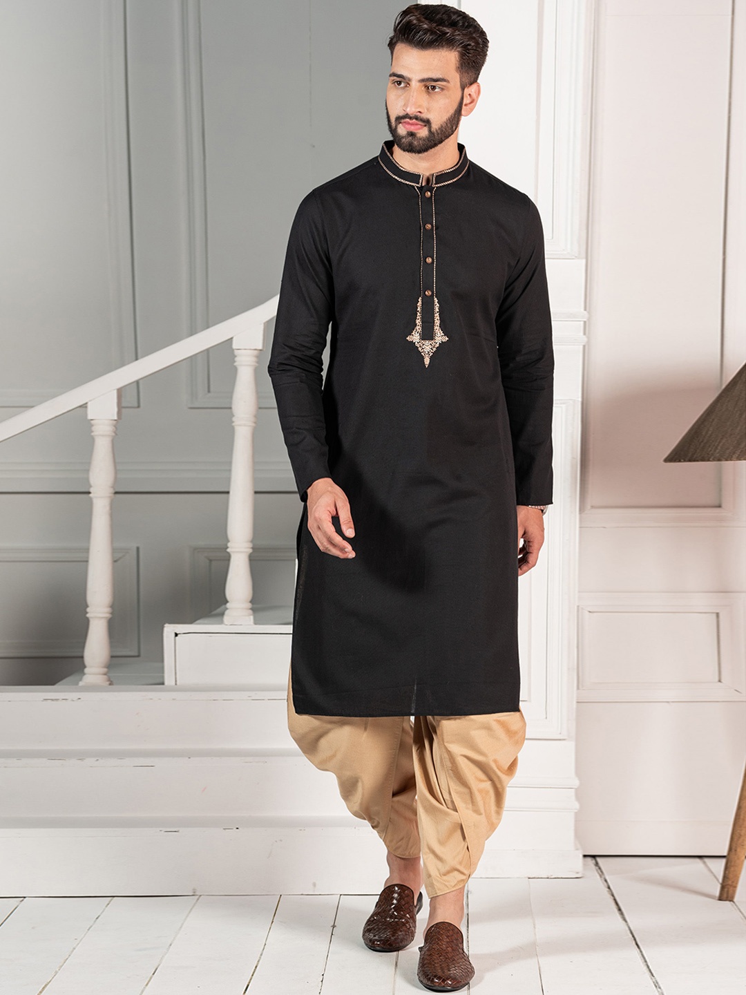 

KISAH Mandarin Collar Cotton Regular Kurta, Black